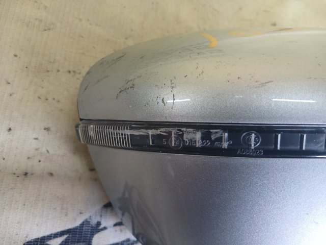 NISSAN 963015AA4C Правое зеркало в наличии Ужгород