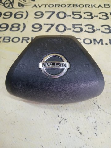 Подушка в руле 985105AA8A NISSAN