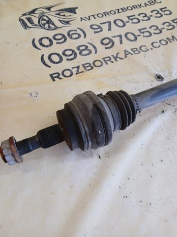 Привод задний A1663501110 MERCEDES