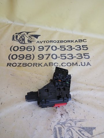 Монтажный блок предохранителей A1665402450 MERCEDES