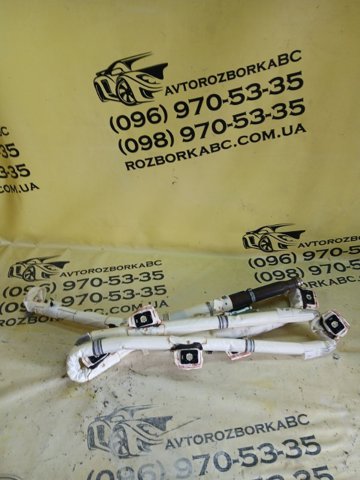Шторка боковая правая A1668601002 MERCEDES