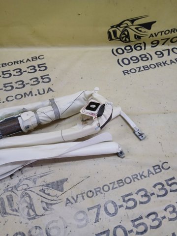 A1668602802 MERCEDES Шторка боковая, правая купить в Житомир