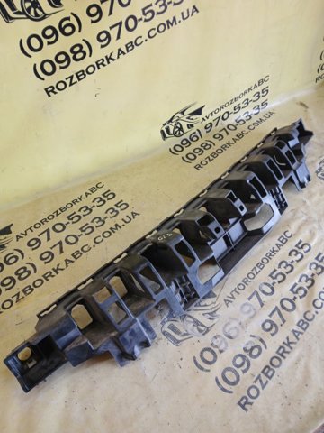 Кронштейн бампера переднего, центральный A1668854965 MERCEDES