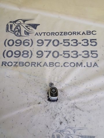 MERCEDES A1779051001 Кнопка запуска двигателя в наличии Винница