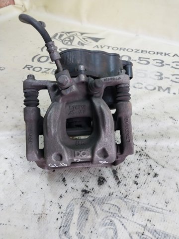 MERCEDES 2474232200 Суппорт задний правый в наличии Винница