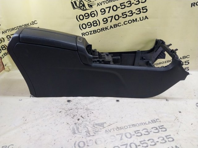 MERCEDES A2476831800 Консоль панели управления центральная в наличии Винница