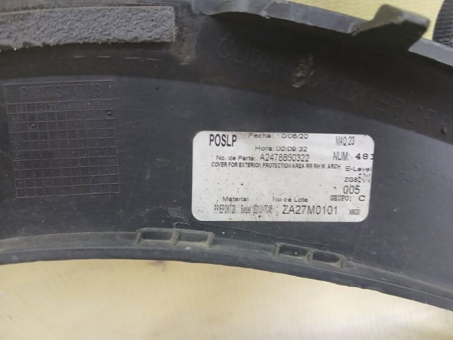 Расширитель задней арки колеса, правый A2478850322 MERCEDES