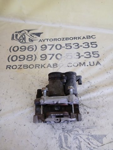 Задний левый суппорт A2534230181 MERCEDES