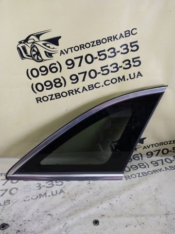 Стукло багажника, правое A2536703800 MERCEDES