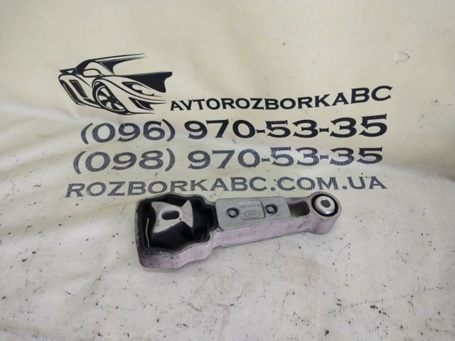 Опора двигателя правая верхняя BJ326P082AA LAND ROVER