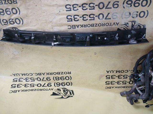 LAND ROVER HY3240406B в наличии Кривой Рог