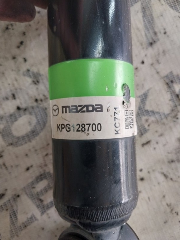 MAZDA KPG128700 Амортизатор задний в наличии Житомир