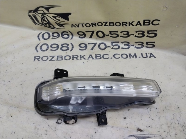FORD LB5Z15200E Фара противотуманная правая в наличии Житомир