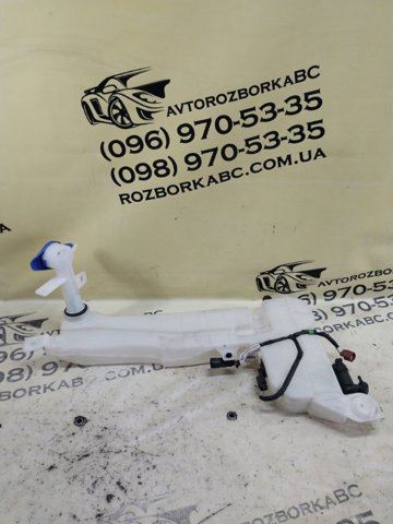 Водяной бачок омывателя стекла LB5Z17618G FORD