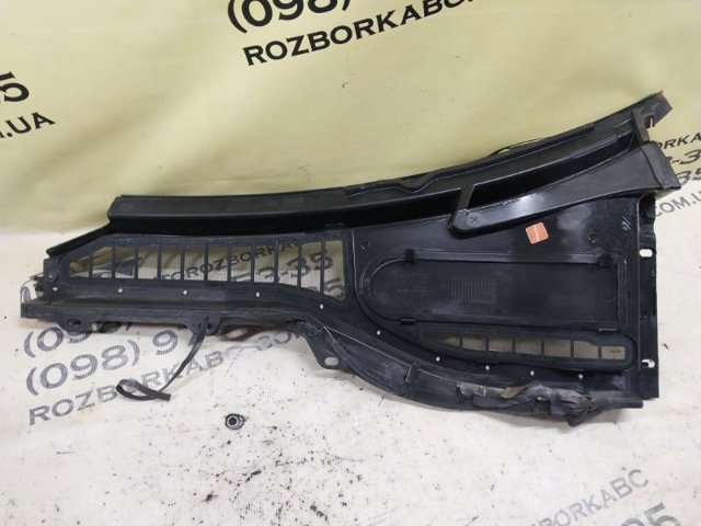 LB5Z78022A68BA Решетка дворников правая купить Запорожье