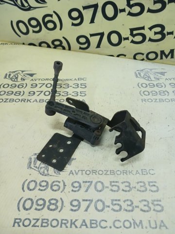 Датчик уровня положения кузова, задний LR033257 LAND ROVER