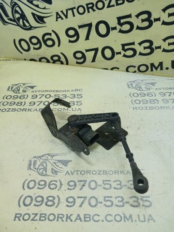 LR033257 Датчик уровня положения кузова задний купить Киев