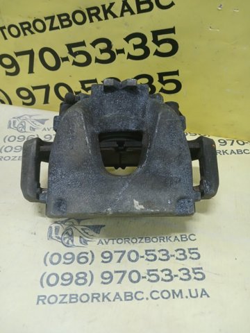 Суппорт тормозной, передний, правый LR061369 LAND ROVER