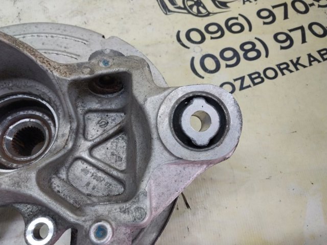 LAND ROVER LR068884 Цапфа задняя левая в наличии Ужгород