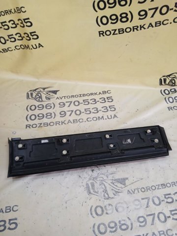 LR073085 LAND ROVER Молдинг двери задней левой нижний купить в Николаев