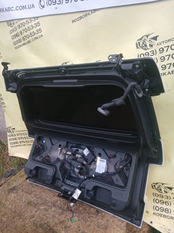 Задняя дверь LR077685 LAND ROVER