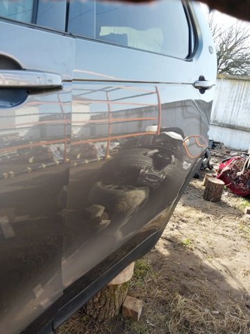 LAND ROVER LR080198 Дверь задняя левая в наличии Ирпень