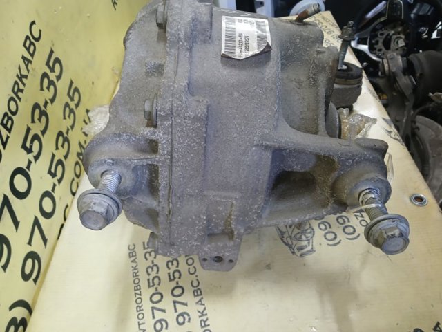 LAND ROVER LR091694 в наличии Львов