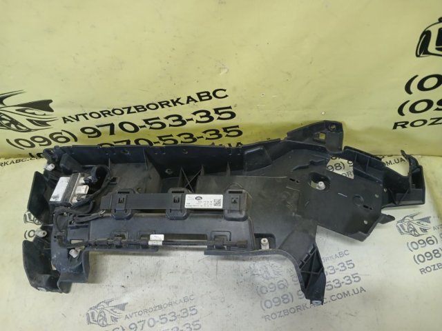 LAND ROVER LR104904 в наличии Кривой Рог