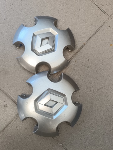 Колпак колесного диска 403155090R RENAULT