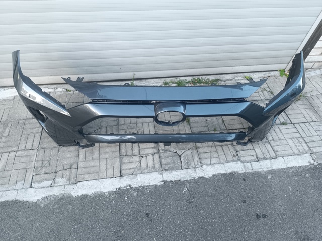 521194A921 TOYOTA Передний бампер купить в Полтава