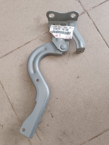 Шарнир капота правый 5341016130 TOYOTA