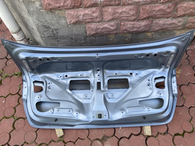 TOYOTA 6440102F20 Крышка багажника в наличии Хмельницкий