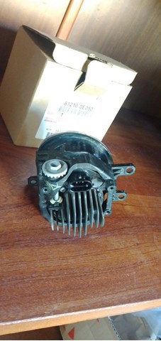 812100E050 Фара противотуманная правая купить Черкассы