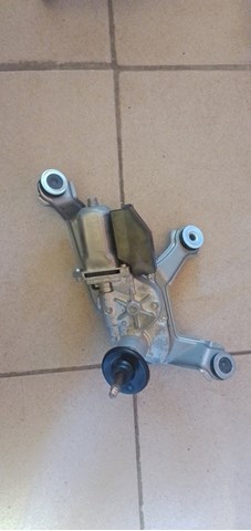 Мотор стеклоочистителя заднего стекла 8513042101 TOYOTA