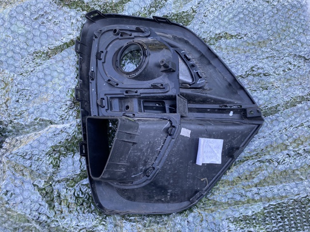 HYUNDAI 86521F1610 Ободок (окантовка) фары противотуманной в наличии Винница