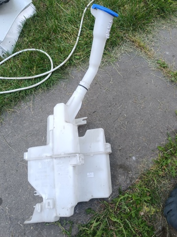 Водяной бачок омывателя стекла 98610R2100 HYUNDAI