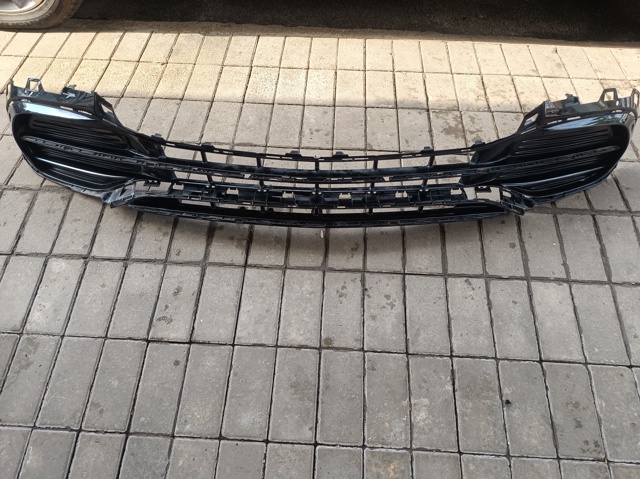 Решетка переднего бампера A2978854100 MERCEDES