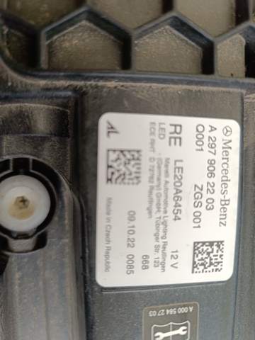 MERCEDES A2979068302 Левая фара в наличии Одесса