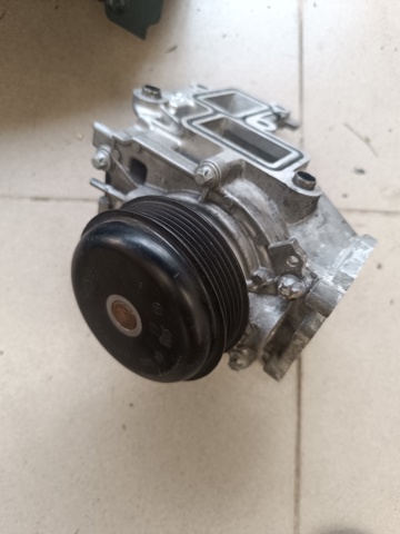 6542010010 MERCEDES Помпа водяная (насос) охлаждения купить в Тернополь