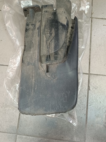 Брызговик задний, правый A9078891300 MERCEDES