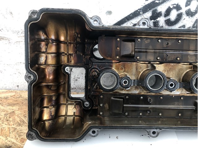 HYUNDAI 224102B610 Крышка клапанная в наличии Черновцы