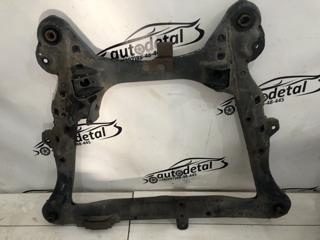 Балка передней подвески 5110028031 TOYOTA