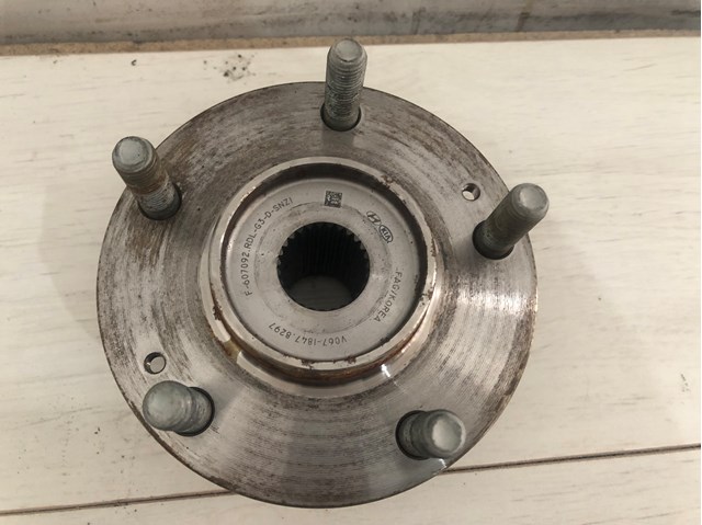 Ступица переднего колеса 51750F2000 HYUNDAI