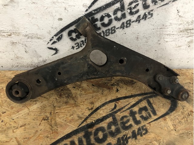 545002Y002 HYUNDAI Рычаг передней подвески левый купить в Львов