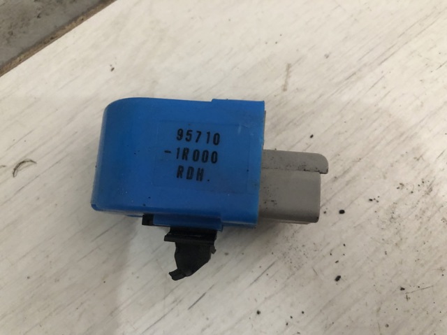 Автомобильный клаксон 957101R000 HYUNDAI
