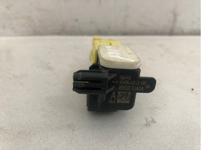 Датчик Айрбег передний 988303JA0A NISSAN