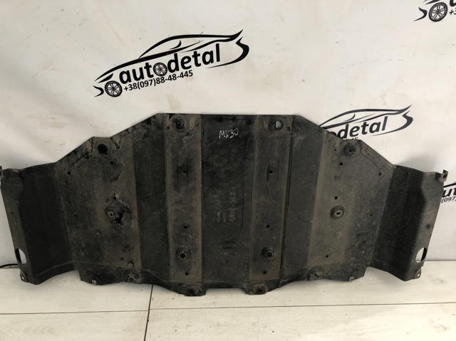 MAZDA DN4E563D1 в наличии Чернигов