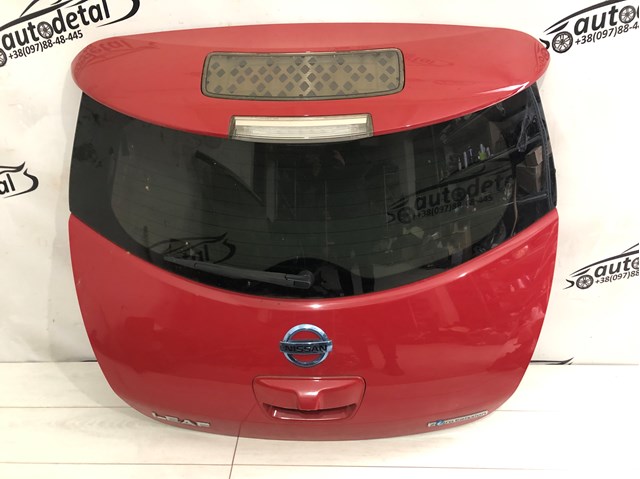 Пятая дверь KMA0M3NAMB NISSAN
