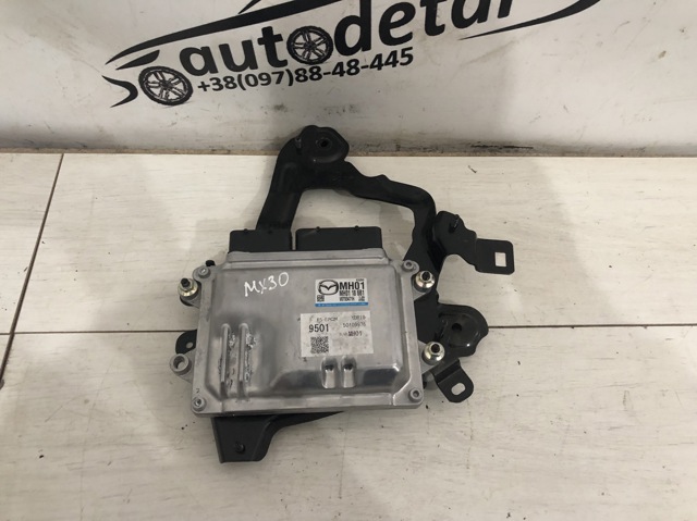 Компьютер двигателя MH01186B1 MAZDA