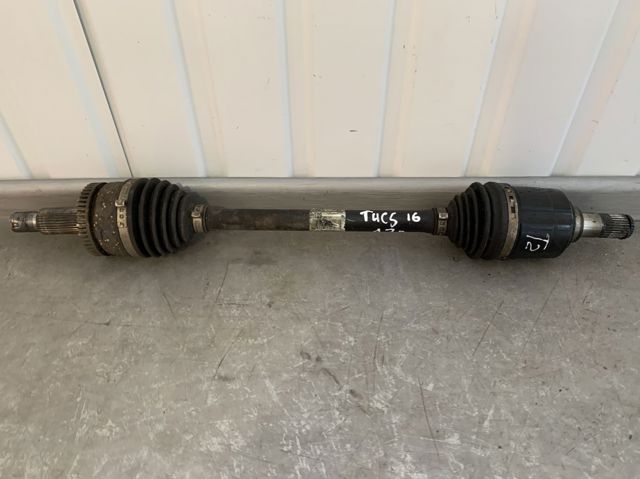 Вал привода, передний левый 49500D7180 HYUNDAI